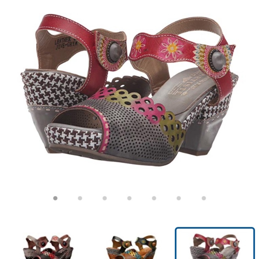 L’Artiste sandals